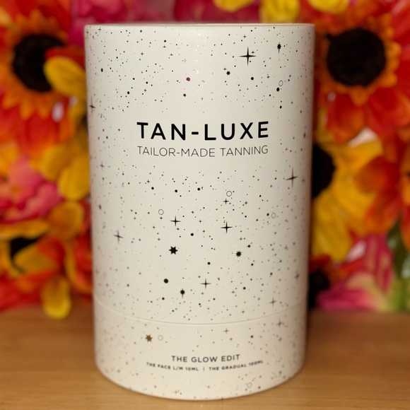 Tan-Luxe Other - Tan-Luxe Tailor-Made Tanning Set Light/Medium